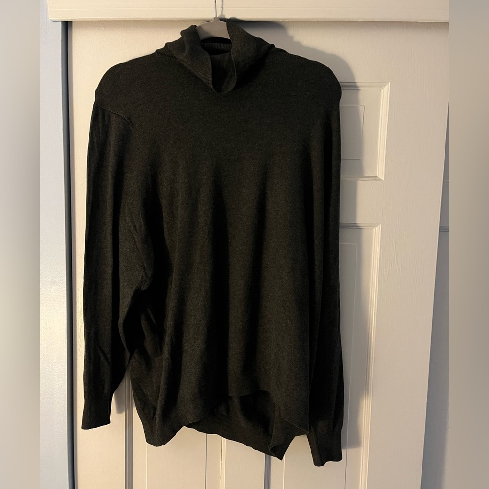 Louis Dell’Olio Whisper Knit Women’s Gray turtleneck sweater. Size 2X